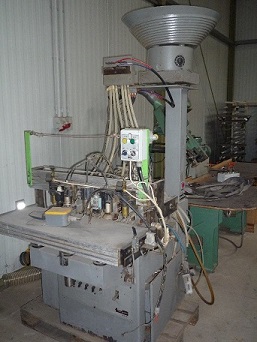 Dübelbohr- und Eintreibmaschine Biesse Typ F/S