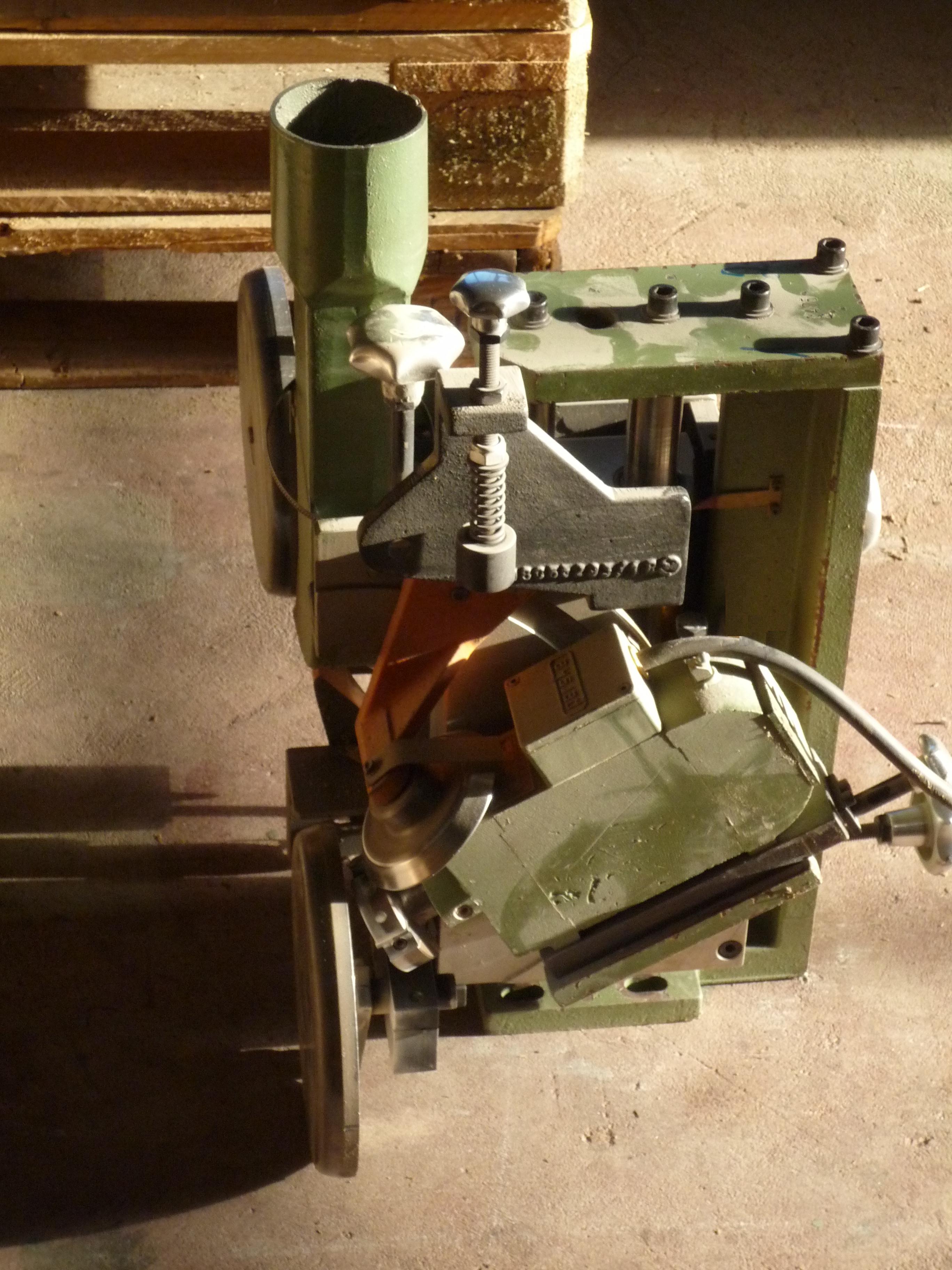 Fräs- und Fasaggregat IMA für doppelseitige Kantenanleimmaschine