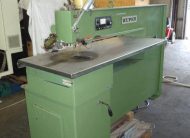 Furnier­zusammen­setz­maschine Kuper Typ FW 1150
