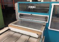 Skin Verpackungs­automat Zappe Typ SKVA-5077/W/BLT/LQS