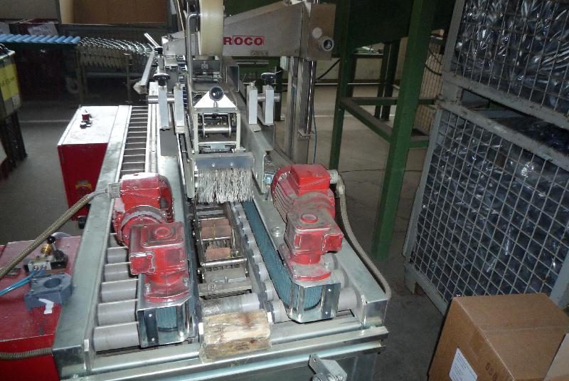 Karton­verschluss­maschine Roco Typ 751 und Typ 651