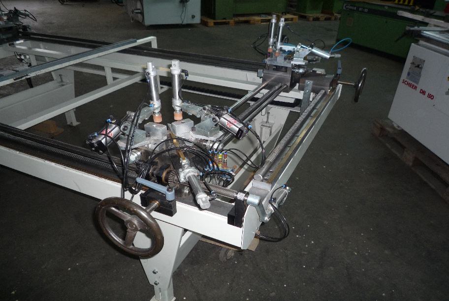 Möbel-Türrahmen-Presse V. Grum-Schwensen Typ MTP Sondergröße