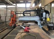 CNC-Bearbeitungszentrum Homag Typ BAZ/32/30/G Optimat inklusive ABB Roboter IRB 6400
