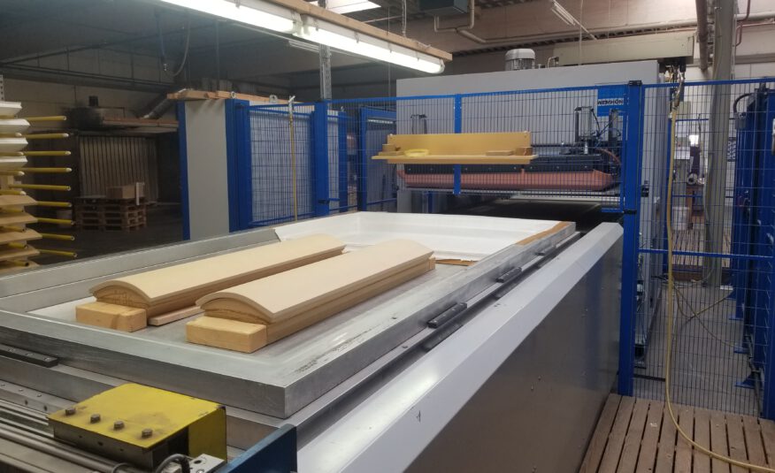 Vakuummembranpresse Wemhöner Typ VARIOPRESS Modell Basic 1000 S