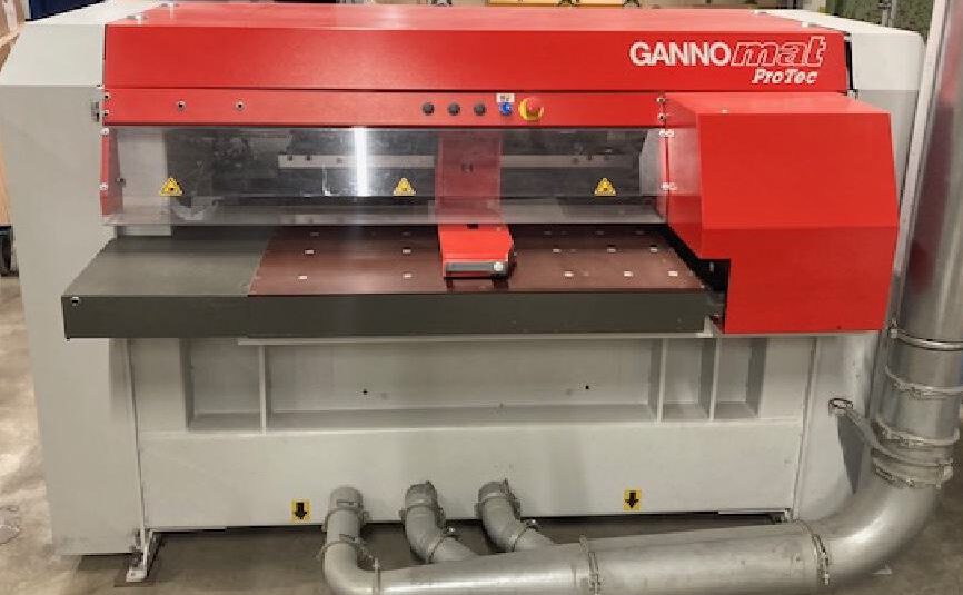 CNC-gesteuertes Präzisions-Bearbeitungszentrum Gannomat Typ Protec 571 CNC