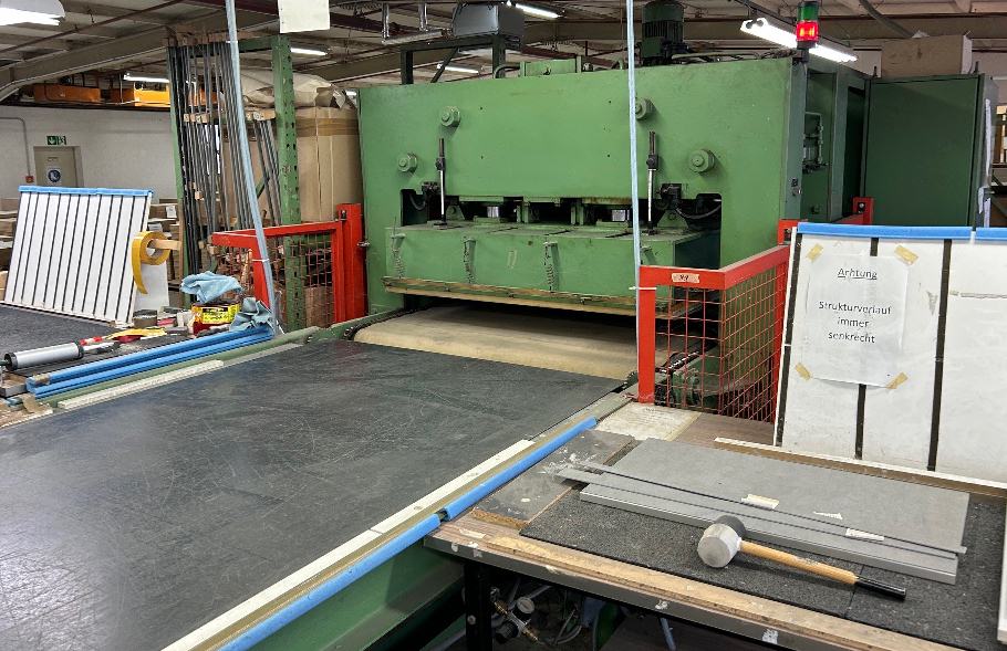 Durchlaufpresse Höfer Typ HKPL 160