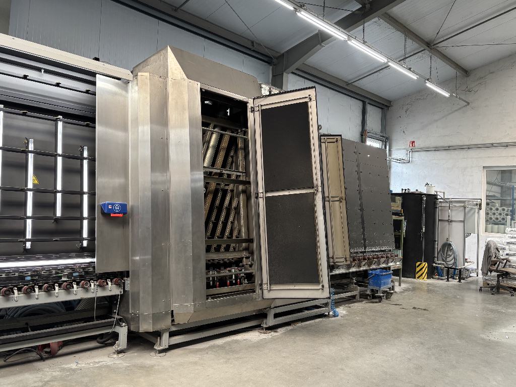 Glaswasch- und Trocknungsanlage Lisec Typ VHW-20/6