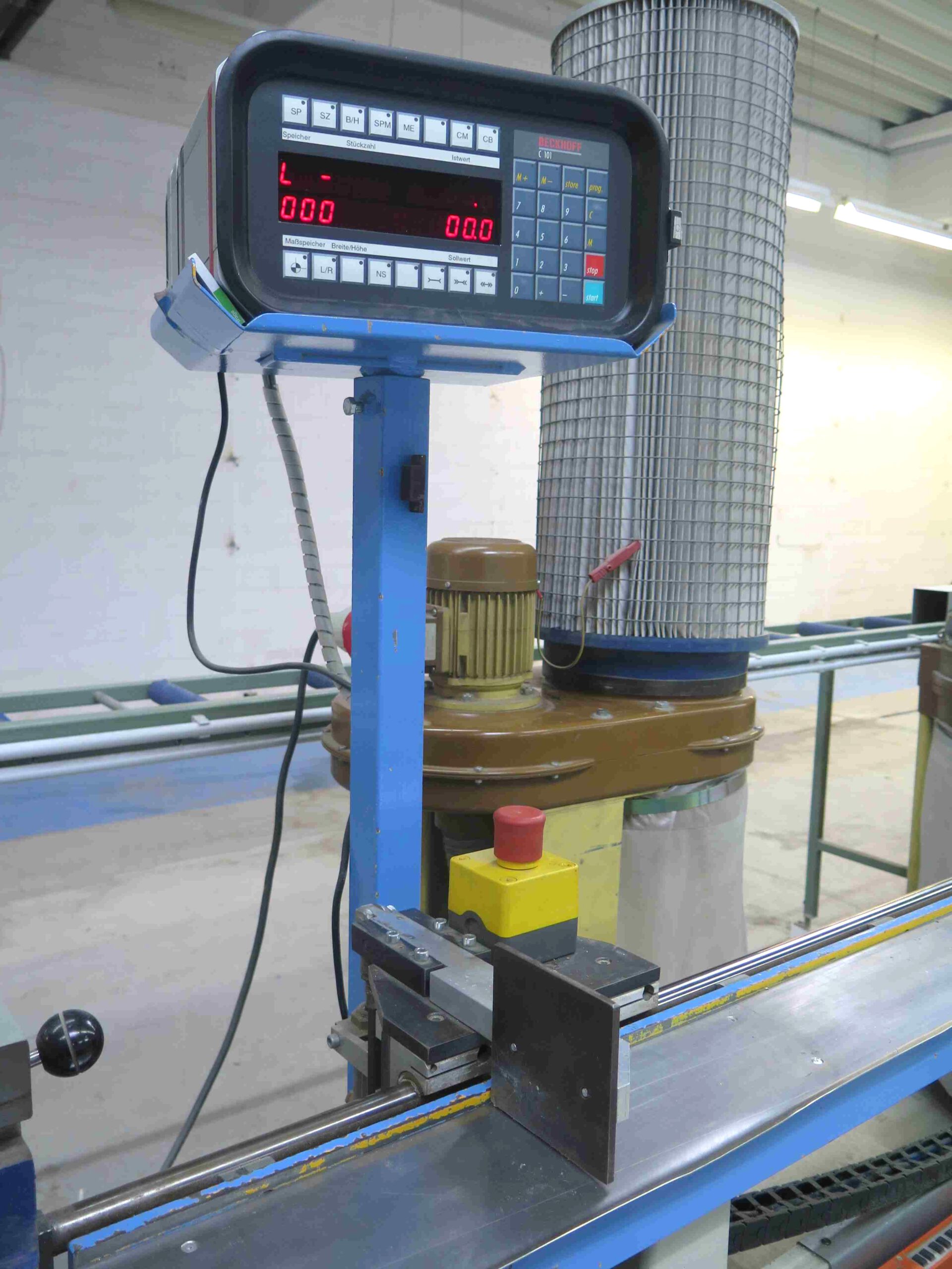 Untertischkappsäge Emmegi Typ Calvet 300 M