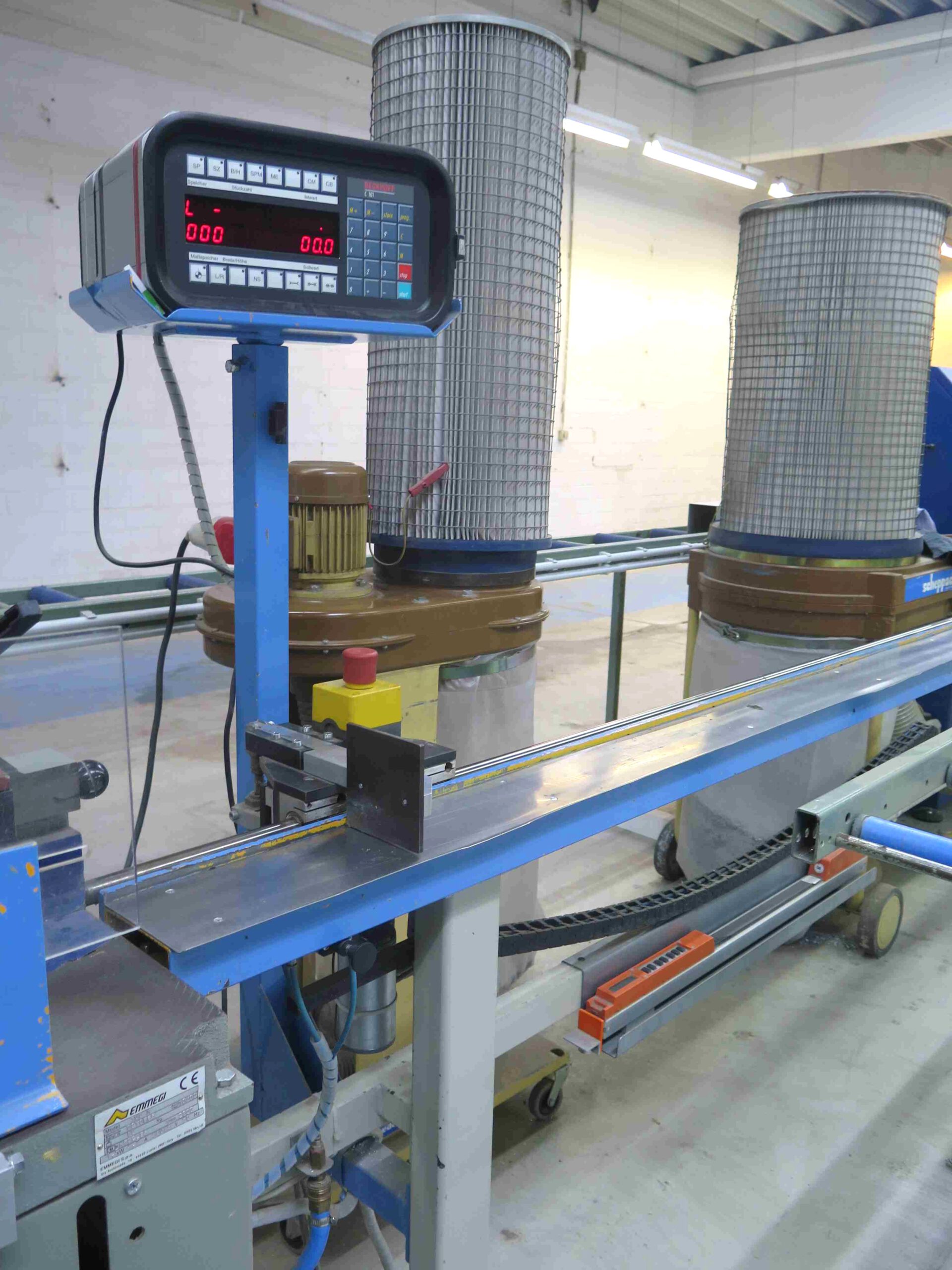 Untertischkappsäge Emmegi Typ Calvet 300 M