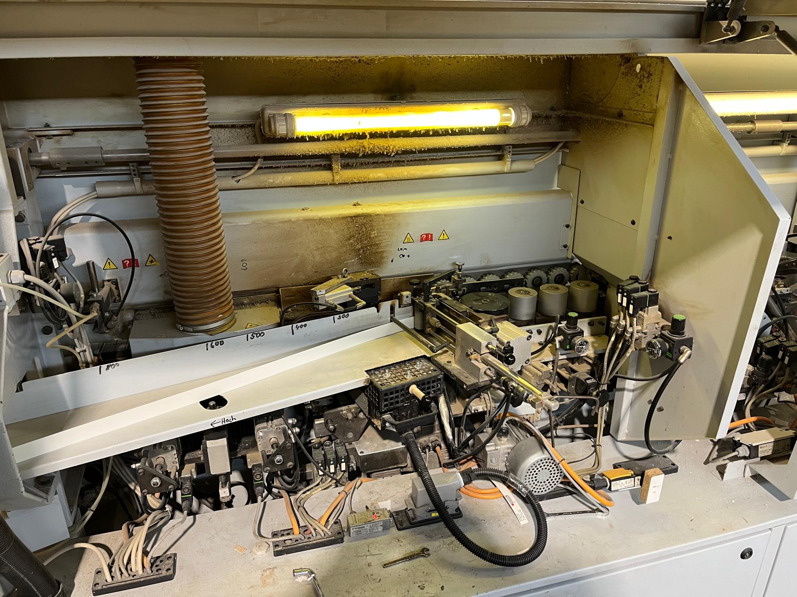 Kantenanleimmaschine Brandt Typ KDF 670