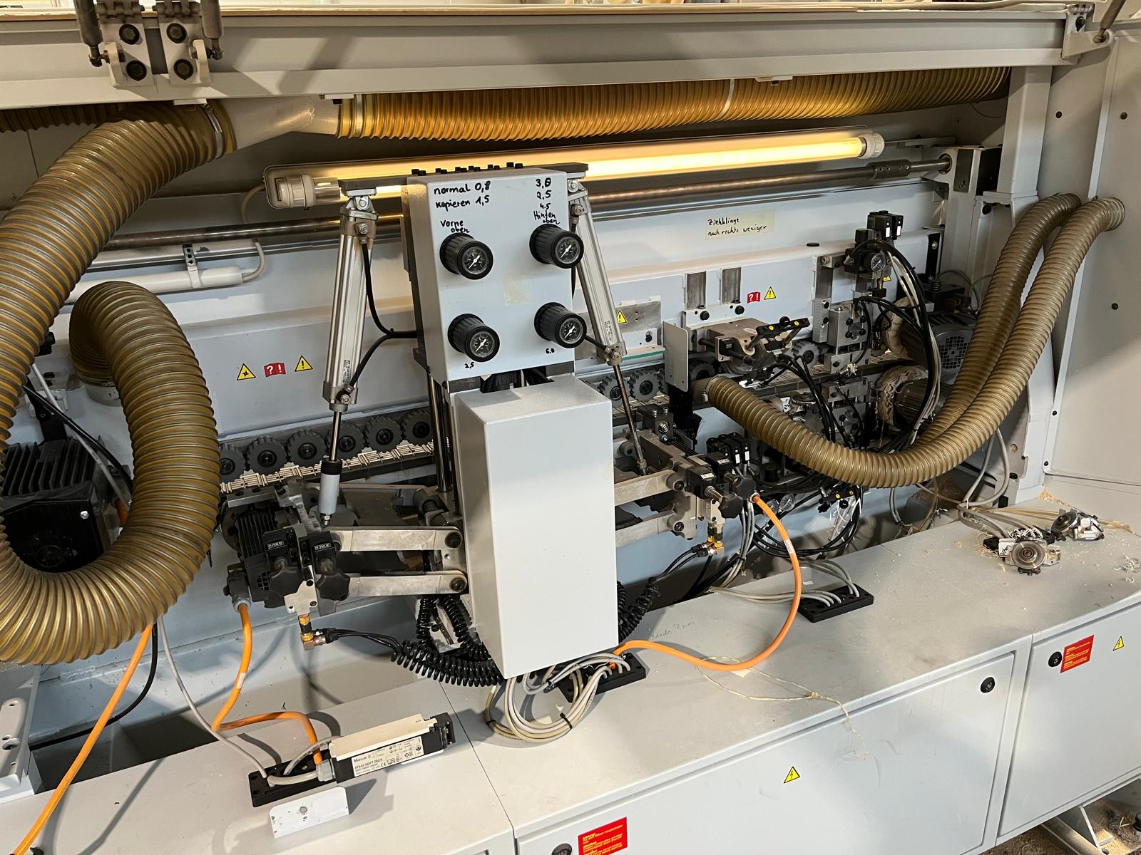 Kantenanleimmaschine Brandt Typ KDF 670