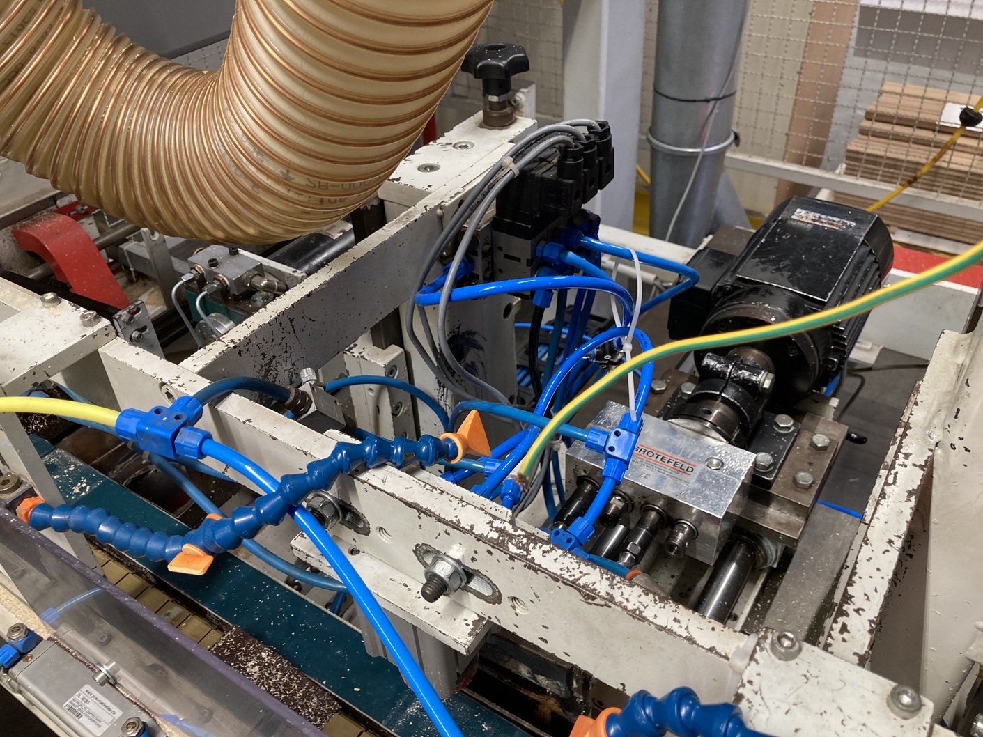 Bohr- und Sägemaschine für Seitengitter Franke Typ SG