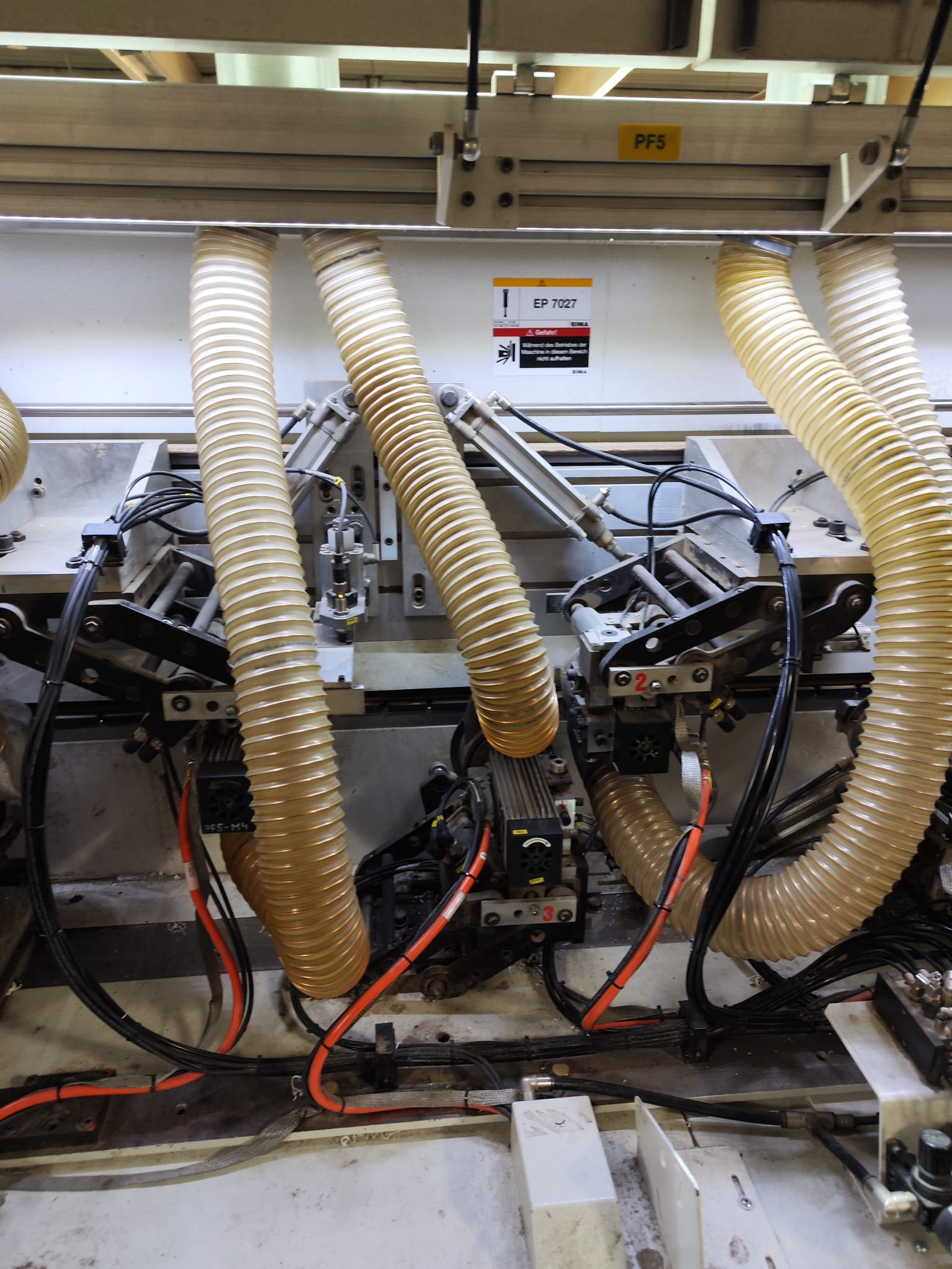 Kantenanleimmaschine IMA Typ Advantage 400